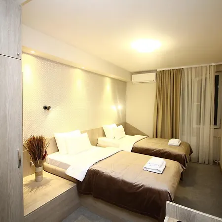 Garni Mlinarev San Hotel 3*