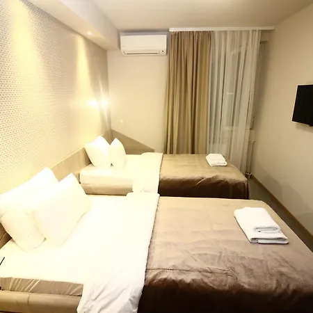 Hotel Garni Mlinarev San 3*