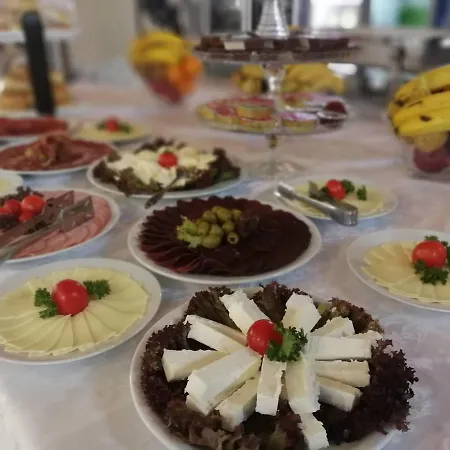 Garni Mlinarev San 3*